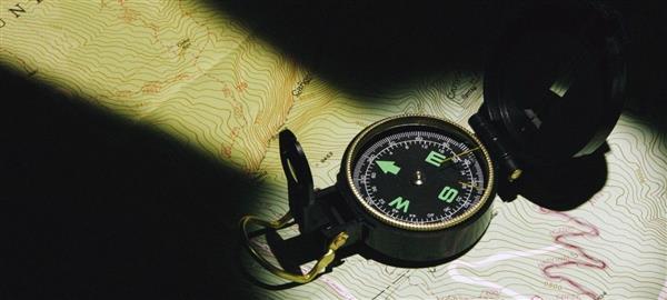 這是比較早的汽車導(dǎo)航:純機(jī)械定位 超好用10